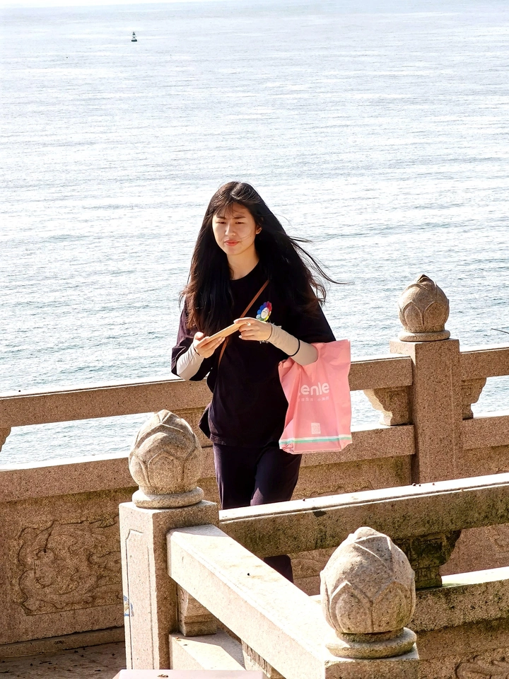 观海美女