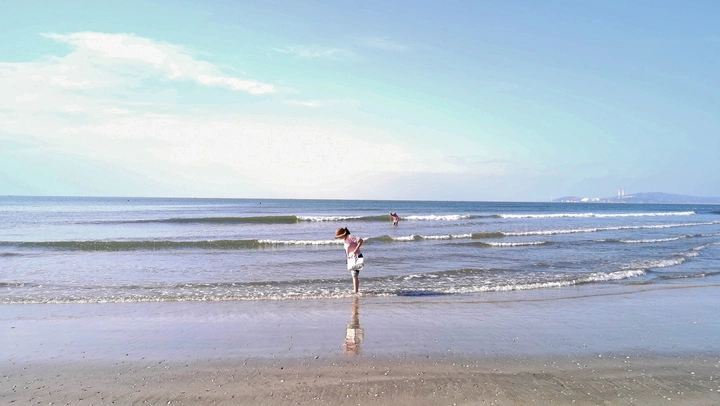 层层海浪滚滚来