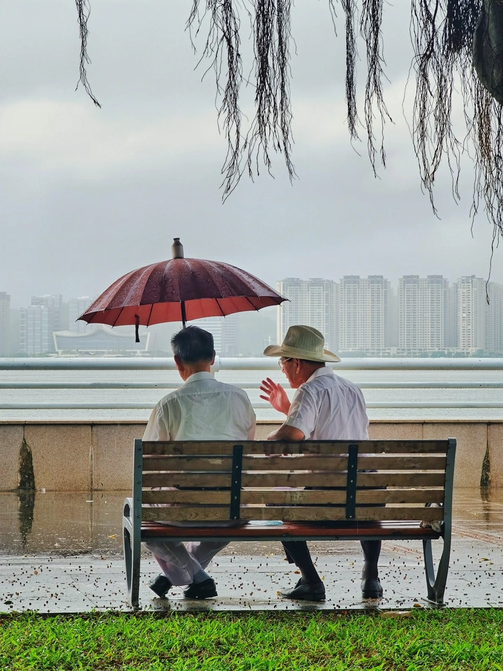 海滨闲聊