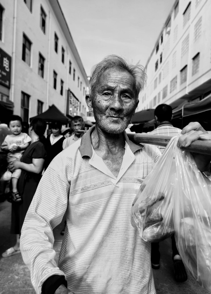 圩开人往来