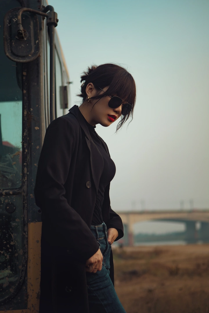 做不成大哥的女人，自己做大哥