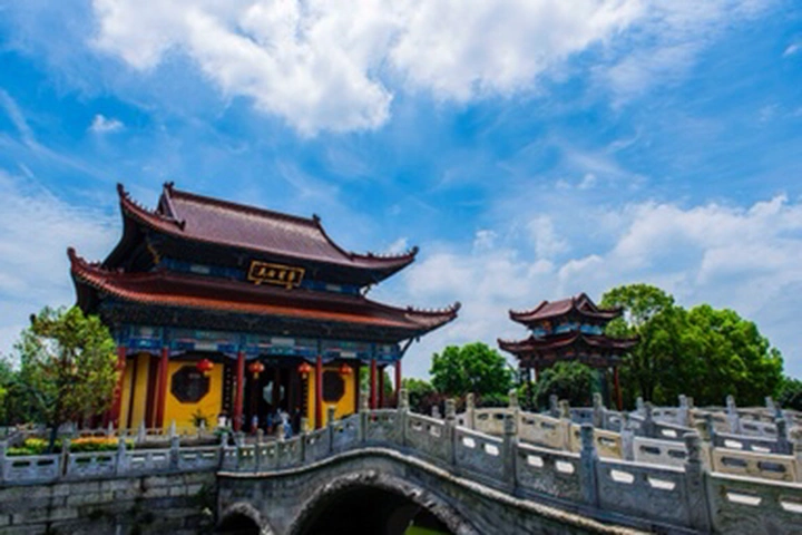寺院，心灵的清静之地。