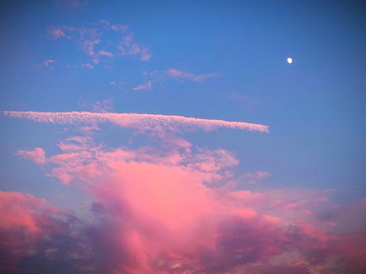 《粉色夕阳》