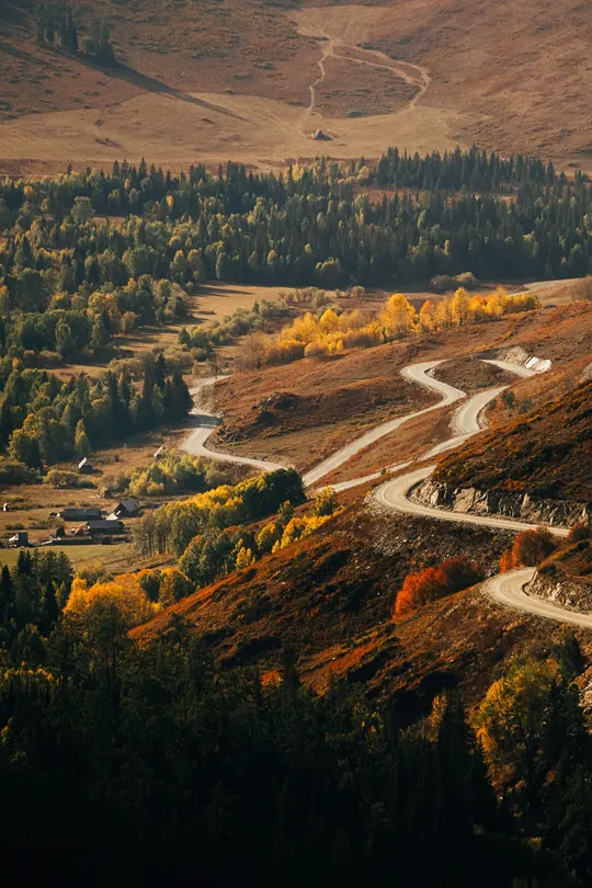 winding road through the hills and mountains in au