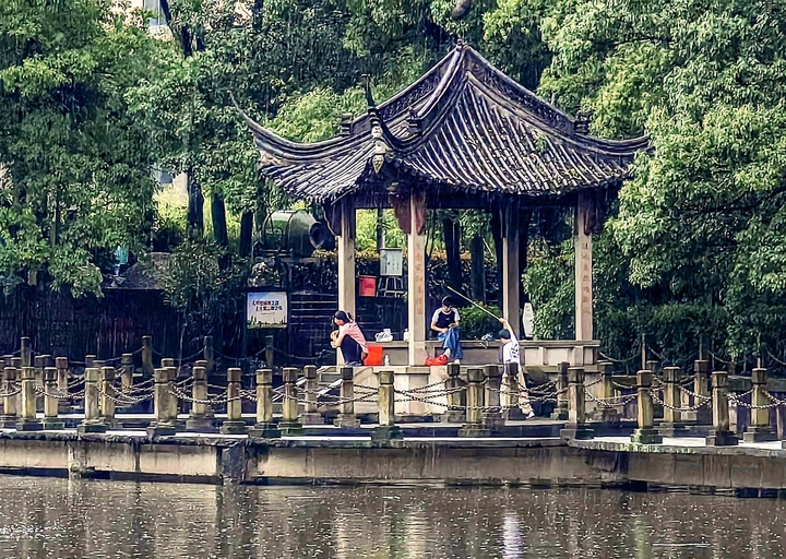 随拍