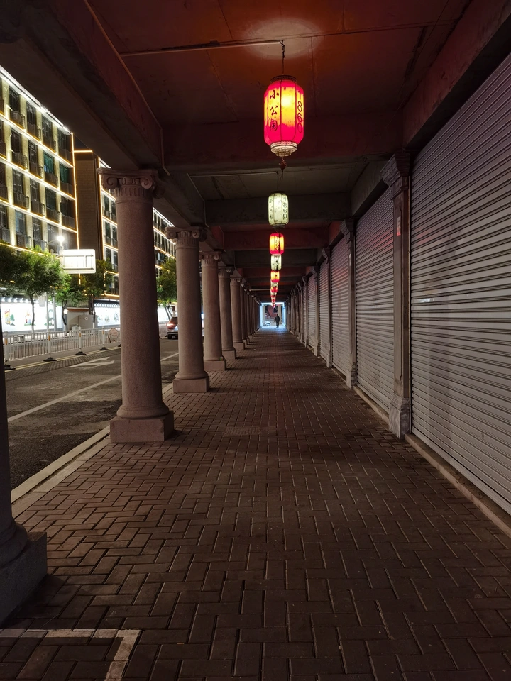骑楼夜景