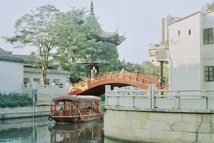 小桥流水