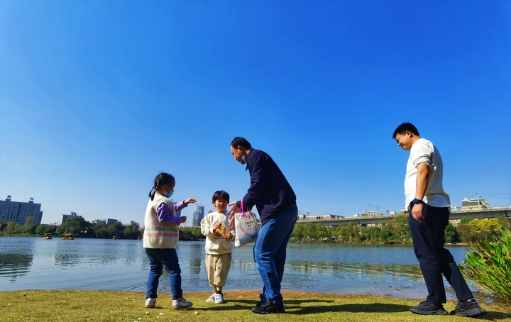 （打水漂）