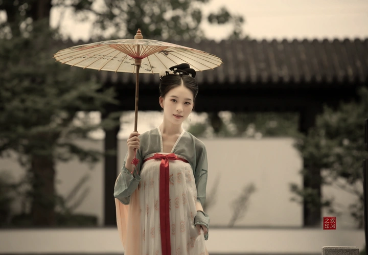 汉服姑娘