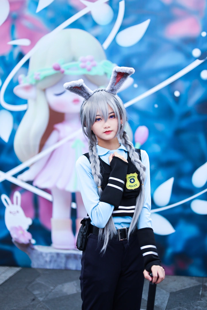 漫展coser小姐姐