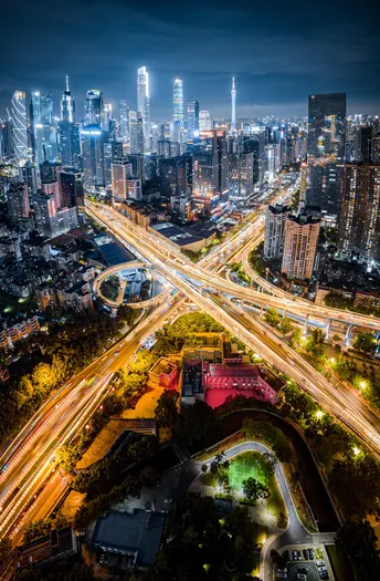 城市夜景交通轻度的城市景观