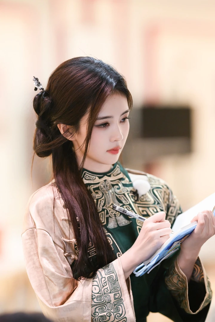 插图